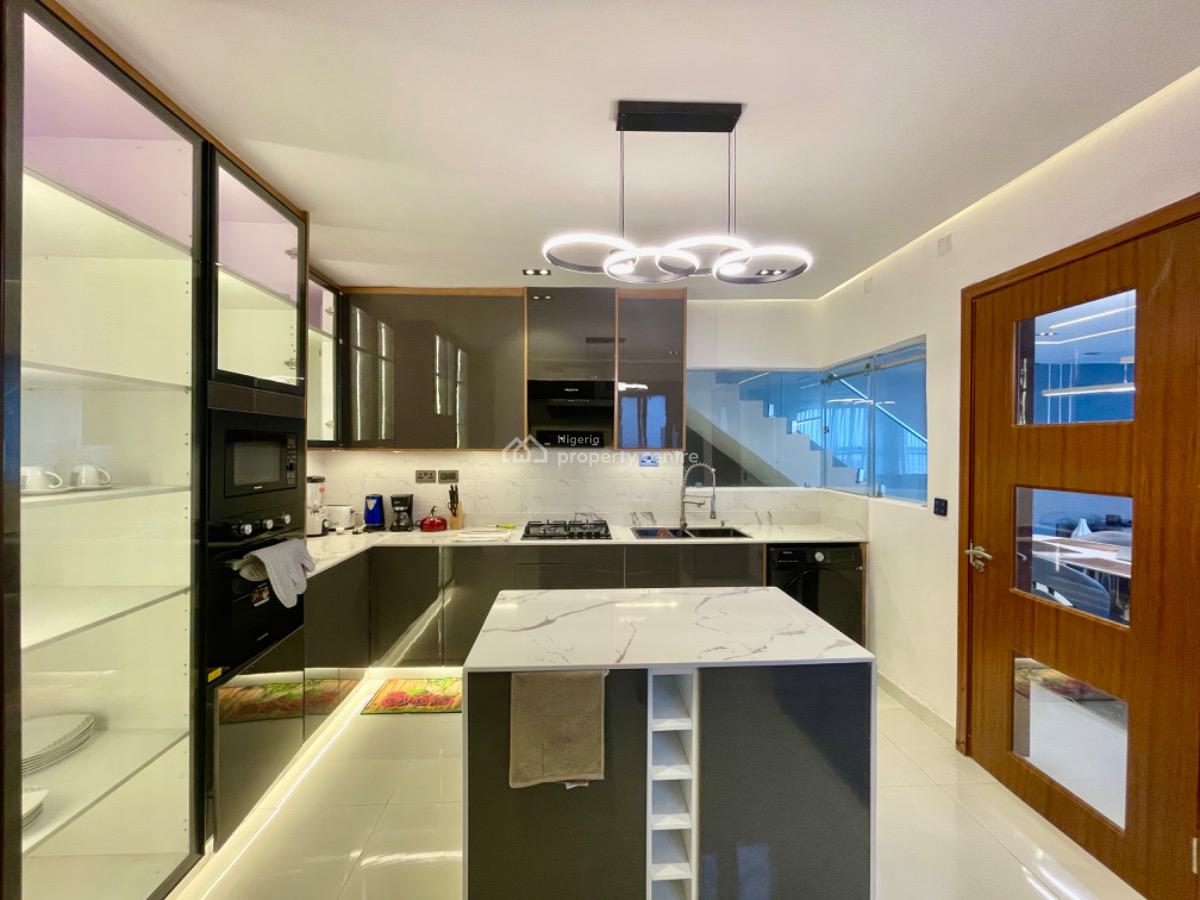 Modern & Refined 3-bedroom Maisonette, Off Freedom Way, Lekki Phase 1, Lekki, Lagos, Flat / Apartment Short Let