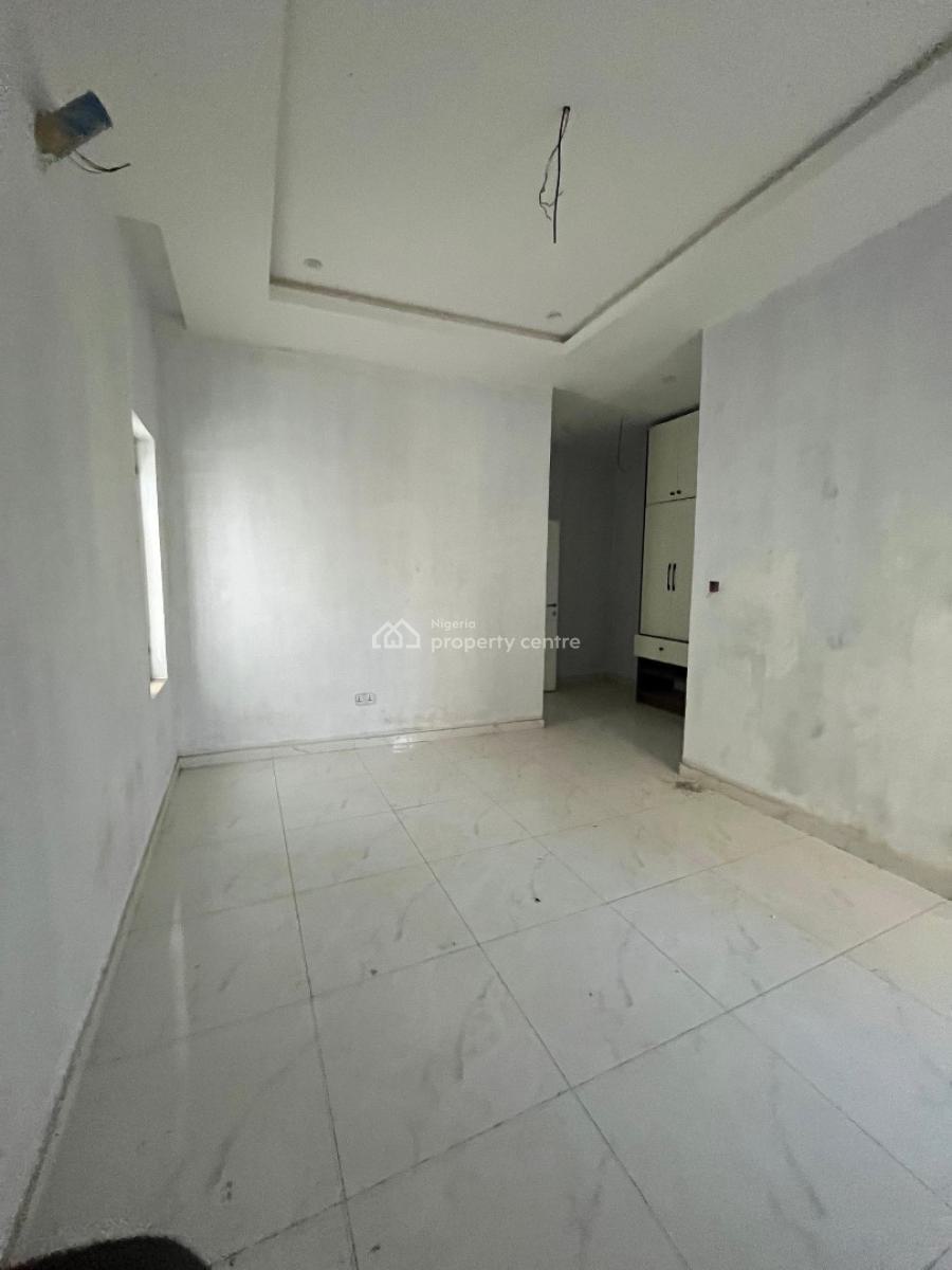 4 Bedroom Terrace with Bq, Guzape District, Abuja, Terraced Duplex for Sale