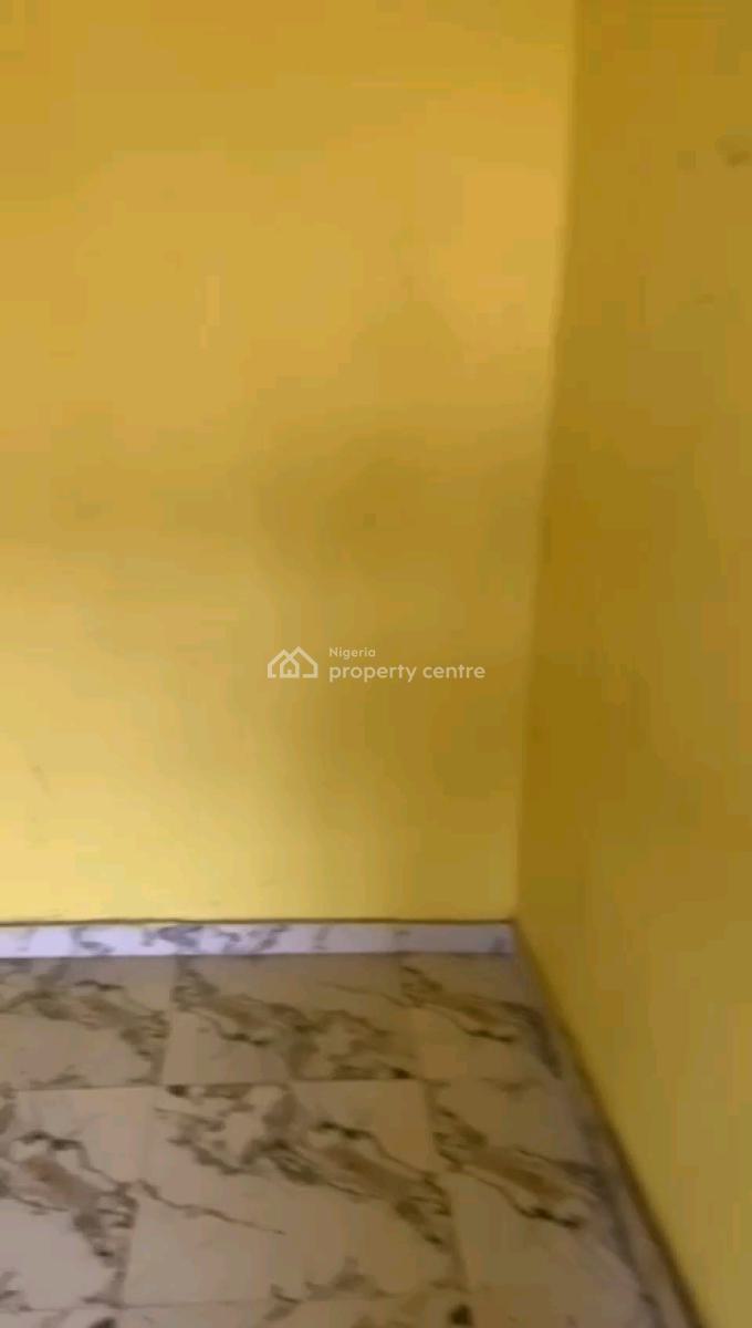 Neatly Used, Spacious and Standard 2 Bedroom Flat, Palmgrove, Ilupeju, Lagos, Flat / Apartment for Rent