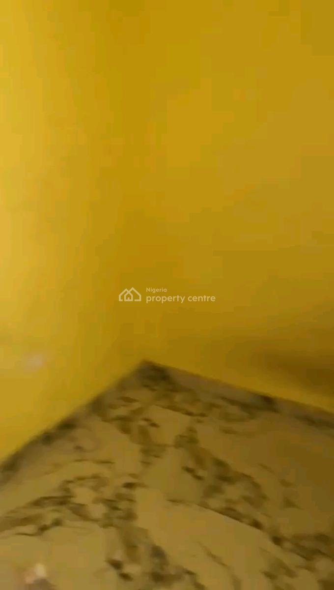 Neatly Used, Spacious and Standard 2 Bedroom Flat, Palmgrove, Ilupeju, Lagos, Flat / Apartment for Rent