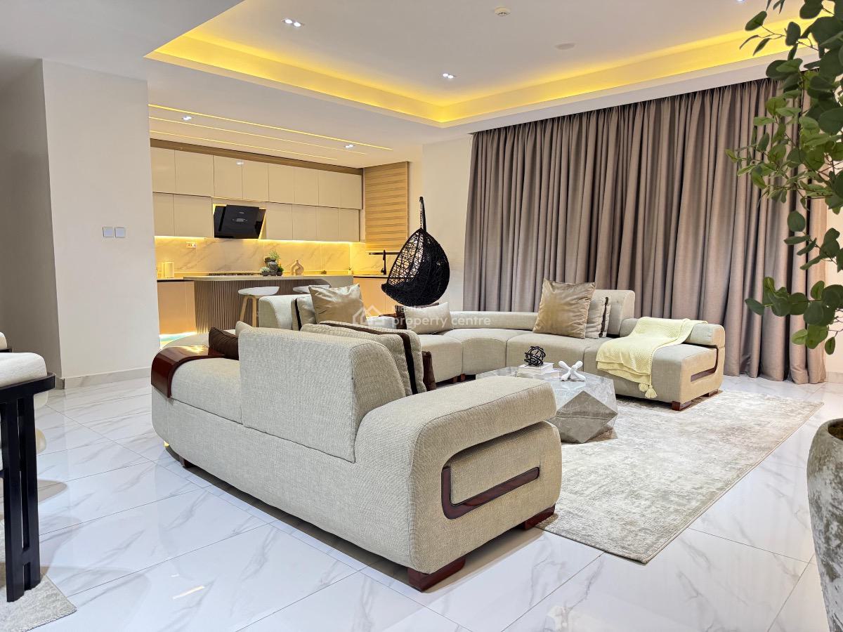 Luxury 2 Bedroom Apartment with Ps5 and Swimming Pool Available., Lekki, Lagos, Flat / Apartment Short Let