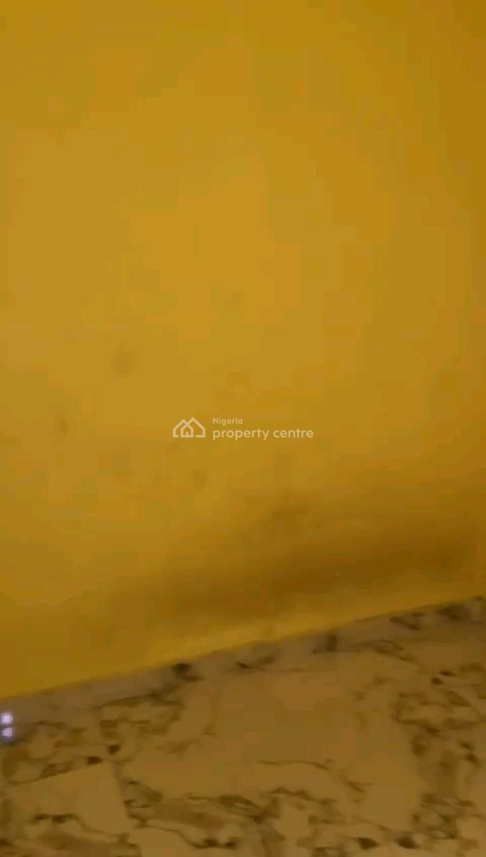 Neatly Used, Spacious and Standard 2 Bedroom Flat, Palmgrove, Ilupeju, Lagos, Flat / Apartment for Rent