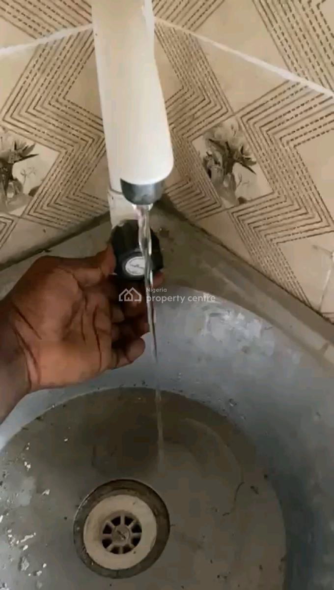 Neatly Used, Spacious and Standard 3 Bedroom Flat, Off Kayode, Onipanu, Shomolu, Lagos, Flat / Apartment for Rent