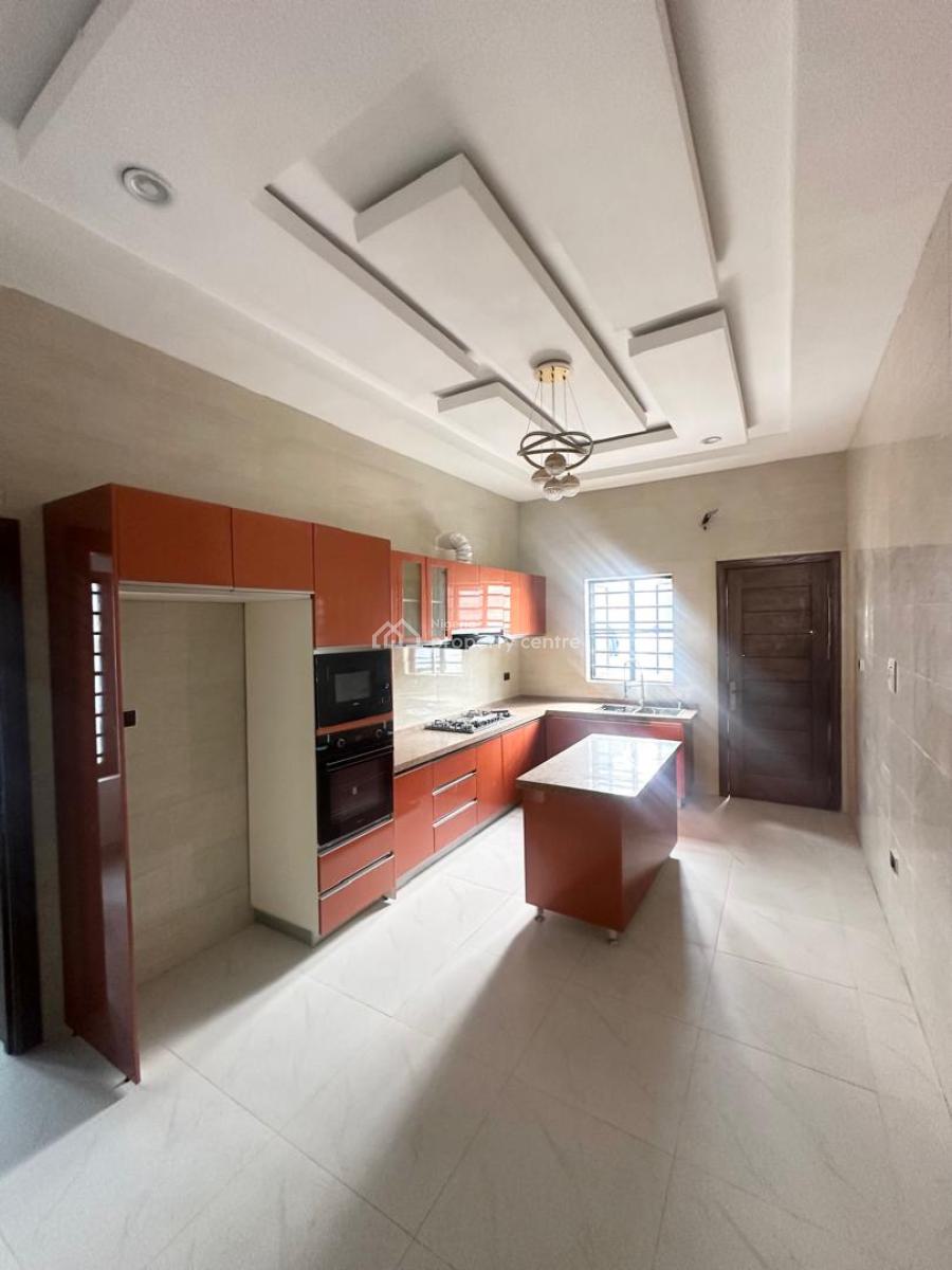 4 Bedroom Semi Detached Duplex with Bq, Ologolo, Lekki, Lagos, Semi-detached Duplex for Sale