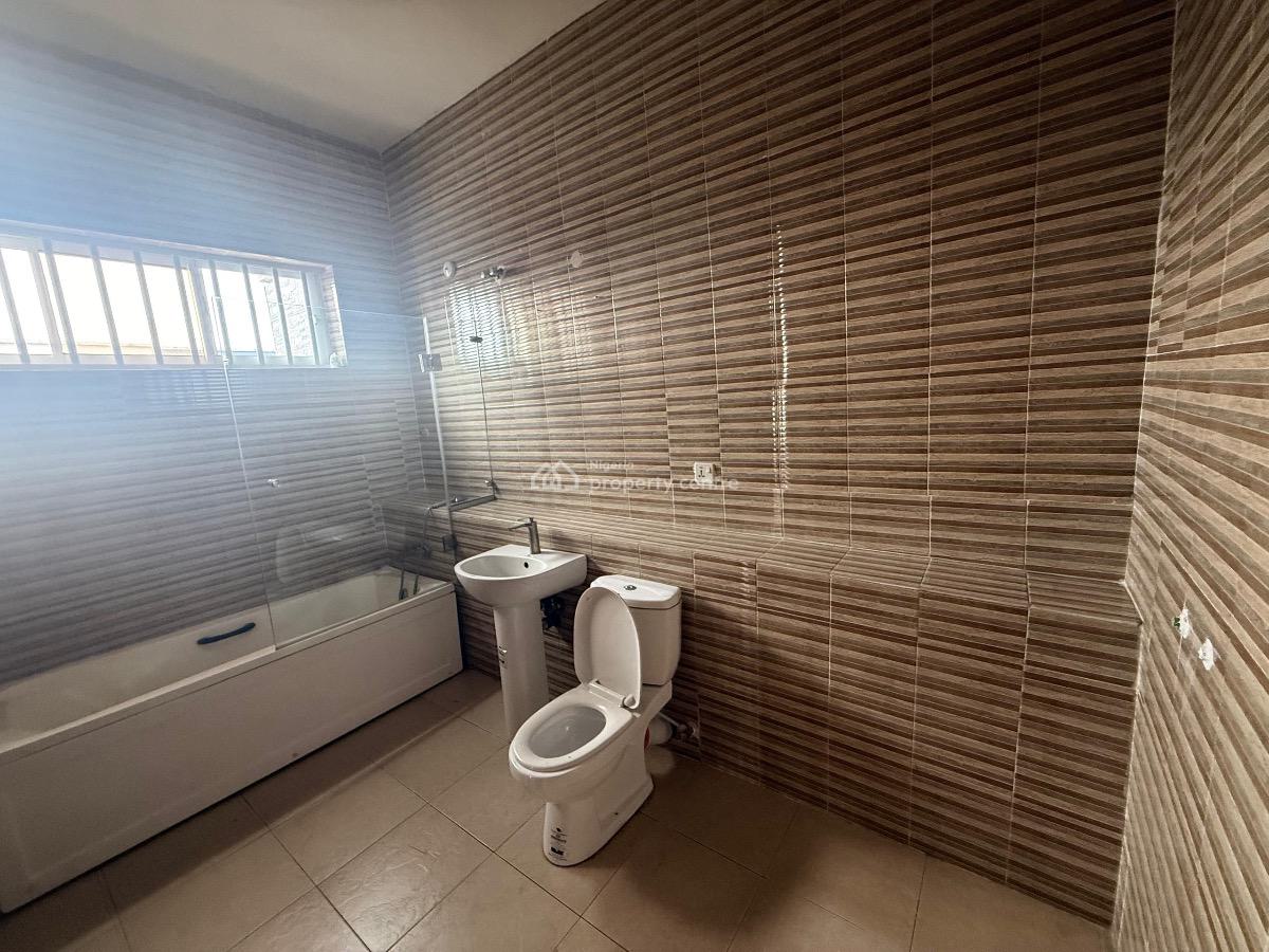 4 Bedroom Terraced Duplex with Bq, Osapa, Lekki, Lagos, Terraced Duplex for Sale