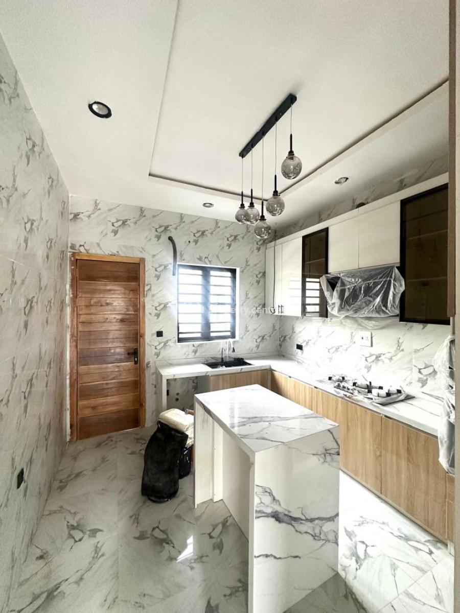 Contemporary 4 Bedroom Terrace Duplex with Bq, Osapa, Lekki, Lagos, Terraced Duplex for Sale
