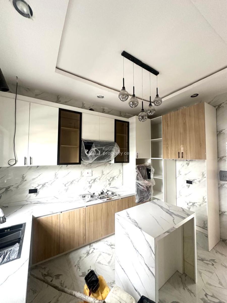 Contemporary 4 Bedroom Terrace Duplex with Bq, Osapa, Lekki, Lagos, Terraced Duplex for Sale