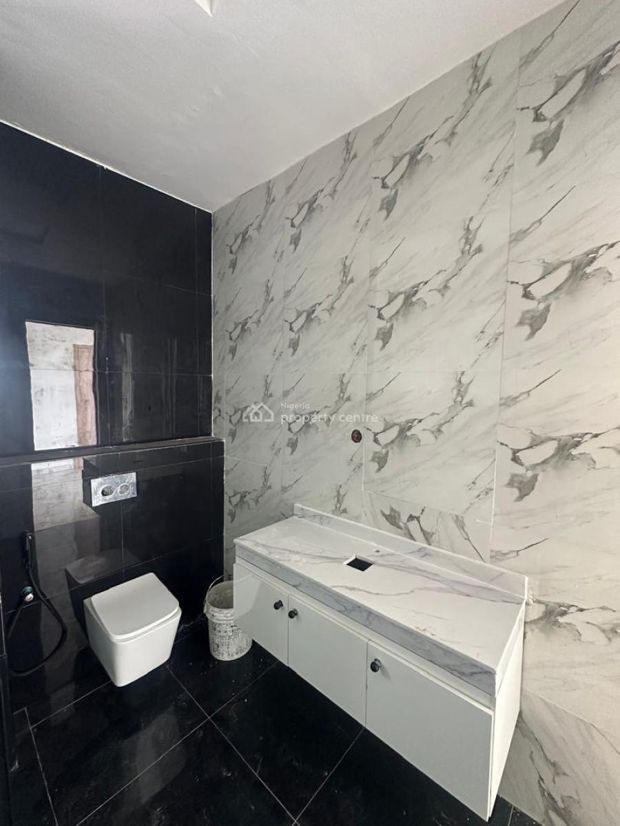 Contemporary 4 Bedroom Terrace Duplex with Bq, Osapa, Lekki, Lagos, Terraced Duplex for Sale