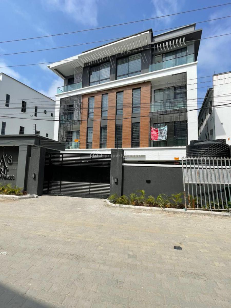 Luxurious 2 Bedroom Apartment +gym with Excellent Facilities, Ologolo, Lekki, Lagos, Block of Flats for Sale