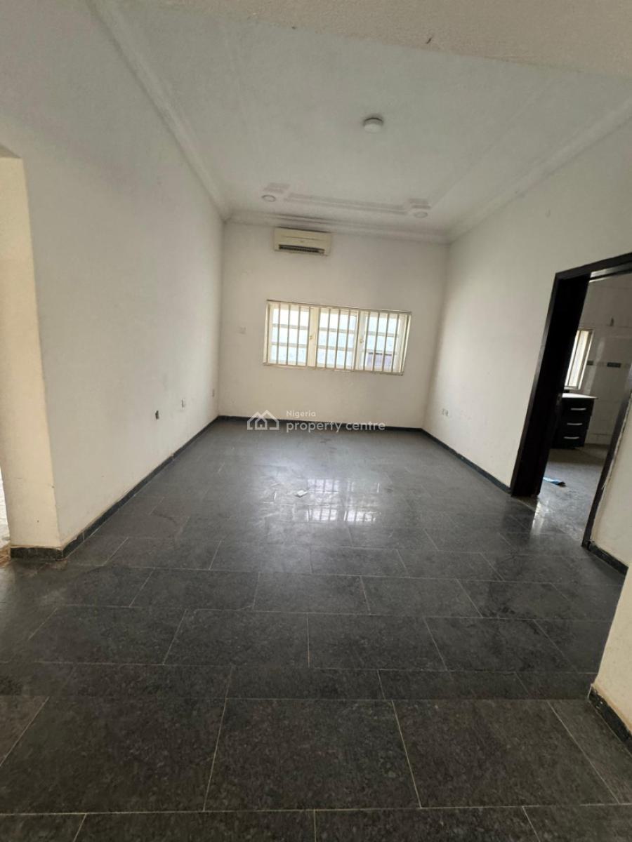 a Well-built Spacious 6-bedroom Fully Detached Duplex + 3bqs, Maitama District Abuja ( Video of The House Is Attached), Maitama District, Abuja, Detached Duplex for Rent
