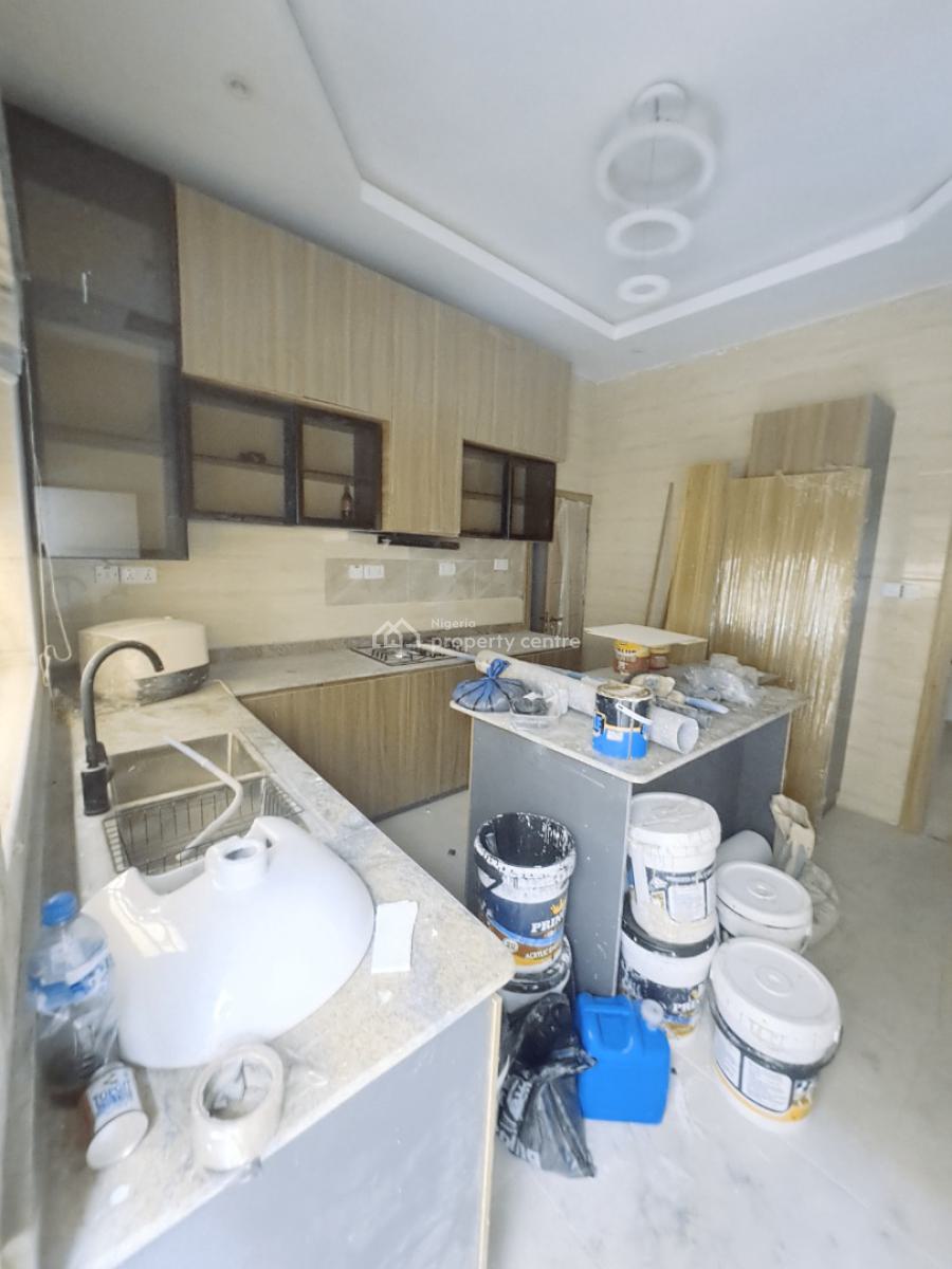 Well Built 4 Bedroom Semi-detached Duplex with Bq, Idado, Lekki, Lagos, Semi-detached Duplex for Rent