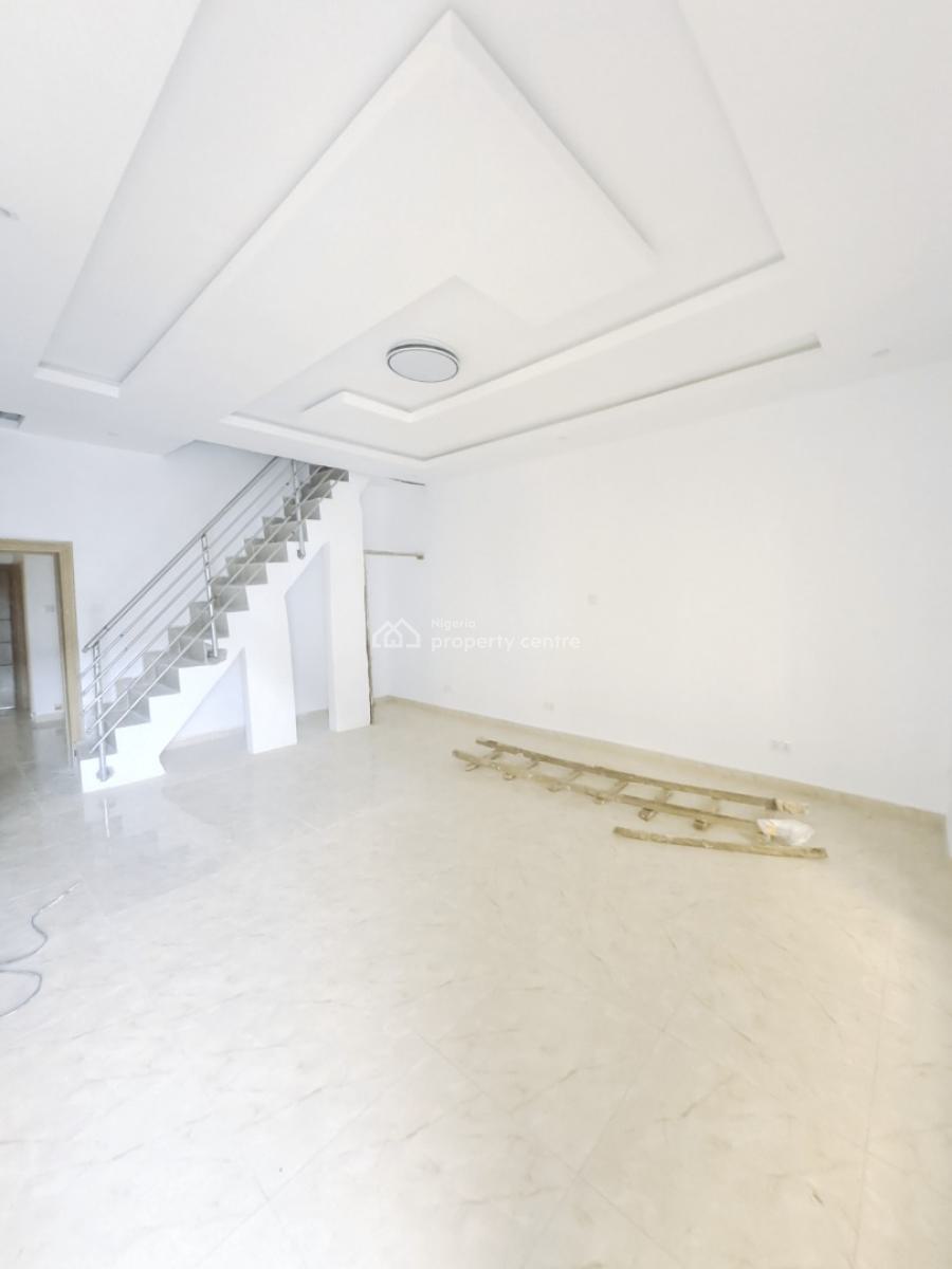 Well Built 4 Bedroom Semi-detached Duplex with Bq, Idado, Lekki, Lagos, Semi-detached Duplex for Rent