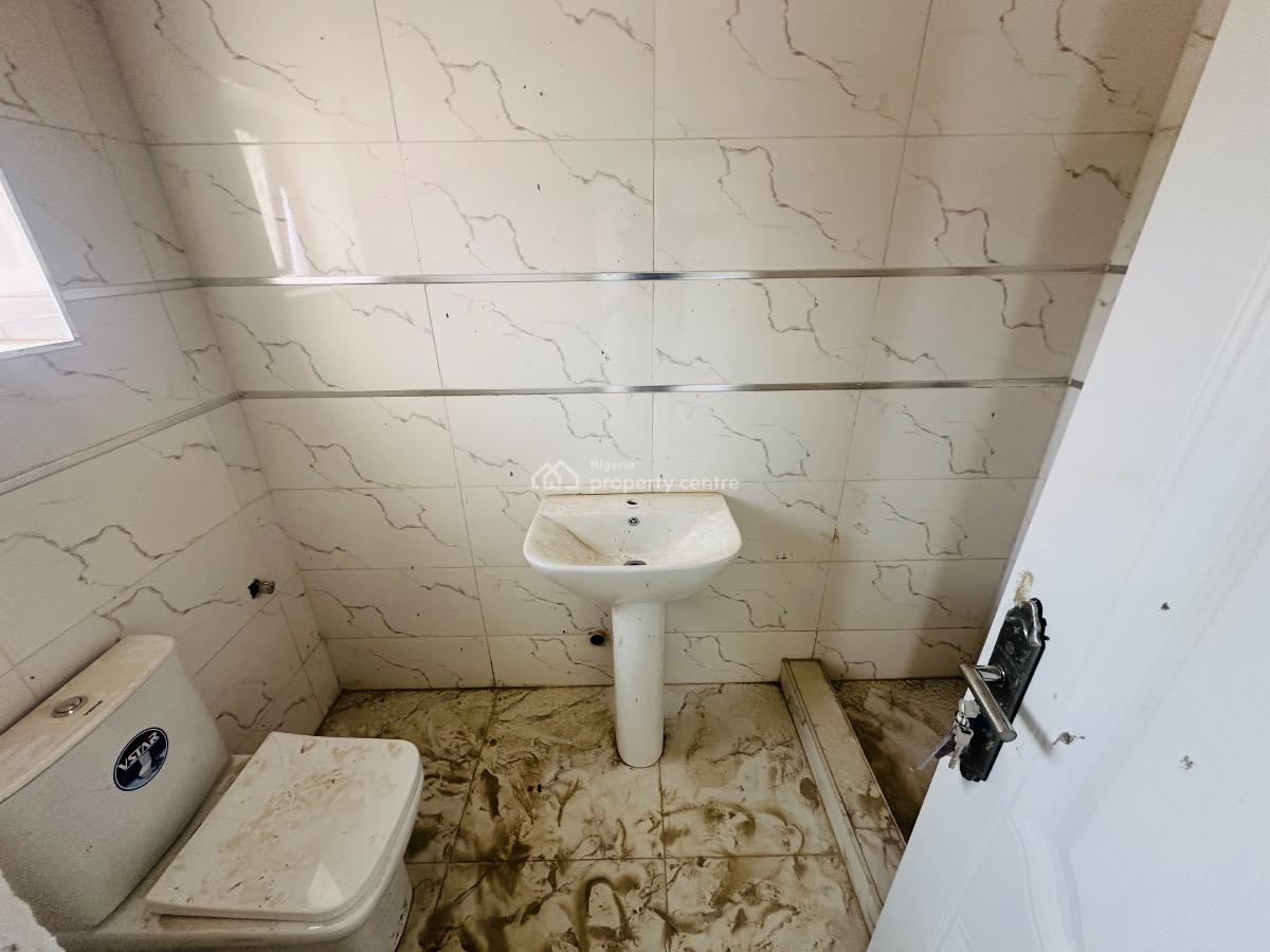 Newly Built 3 Bedroom Apartment with Bq, Jahi, Abuja, Block of Flats for Sale