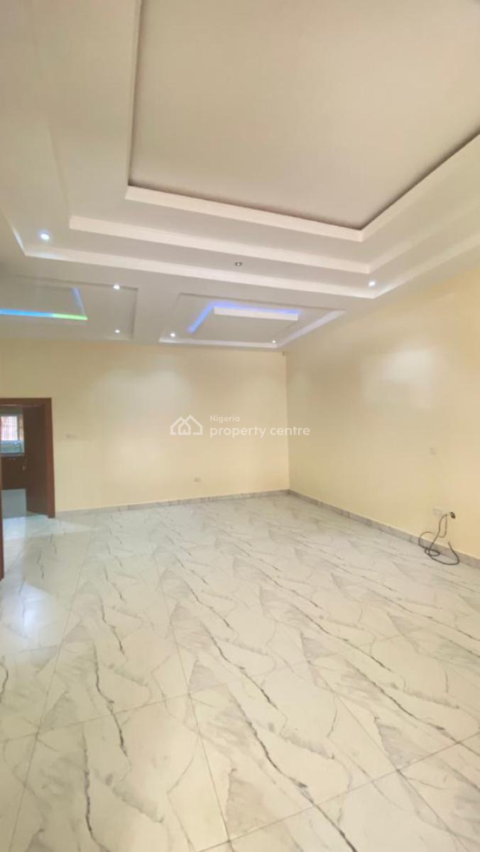 Spacious and Comfortable 3 Bedroom Duplex, Jahi, Abuja, Terraced Duplex for Rent