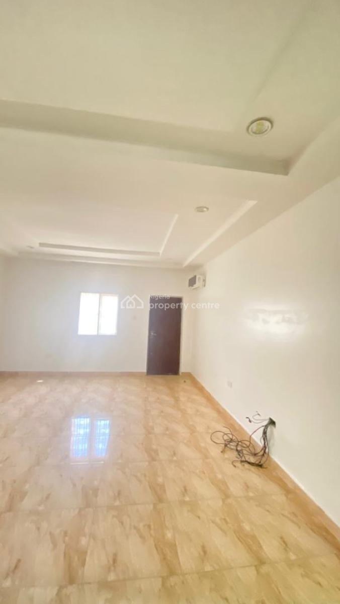 Spacious and Comfortable 3 Bedroom Duplex, Jahi, Abuja, Terraced Duplex for Rent