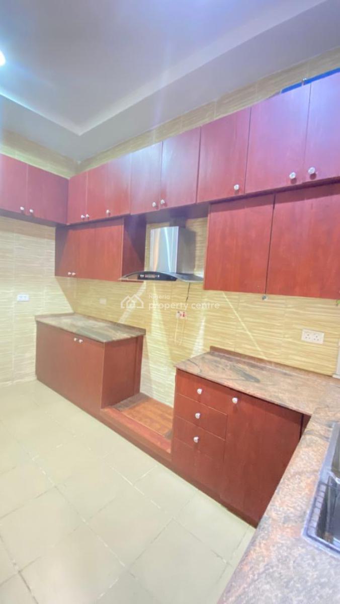 Spacious and Comfortable 3 Bedroom Duplex, Jahi, Abuja, Terraced Duplex for Rent