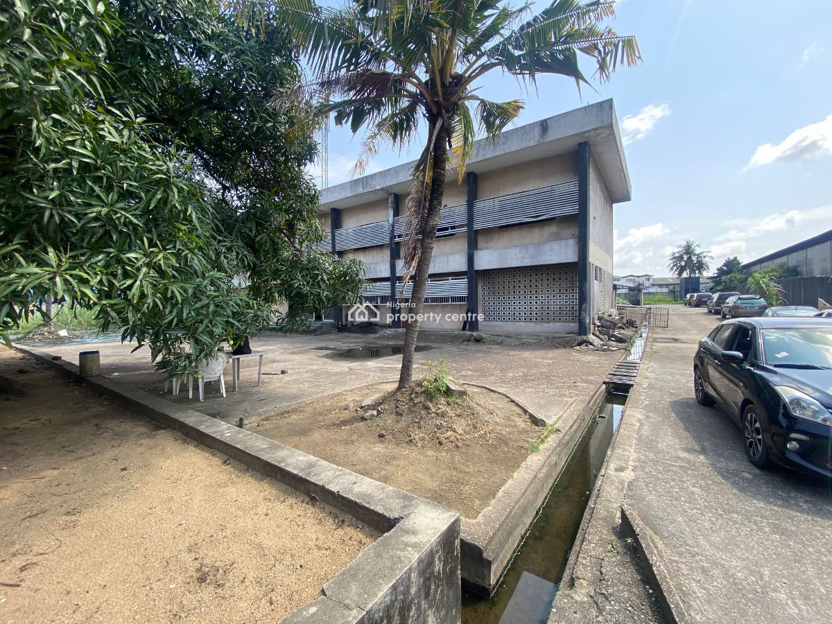Warehouse for Lease, Off Eric More, Surulere, Lagos, Warehouse for Rent