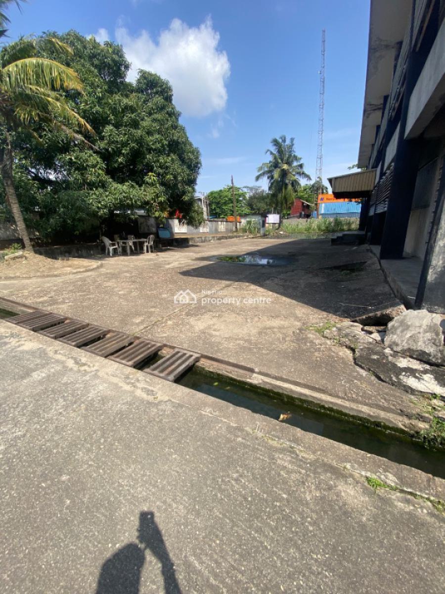 Warehouse for Lease, Off Eric More, Surulere, Lagos, Warehouse for Rent