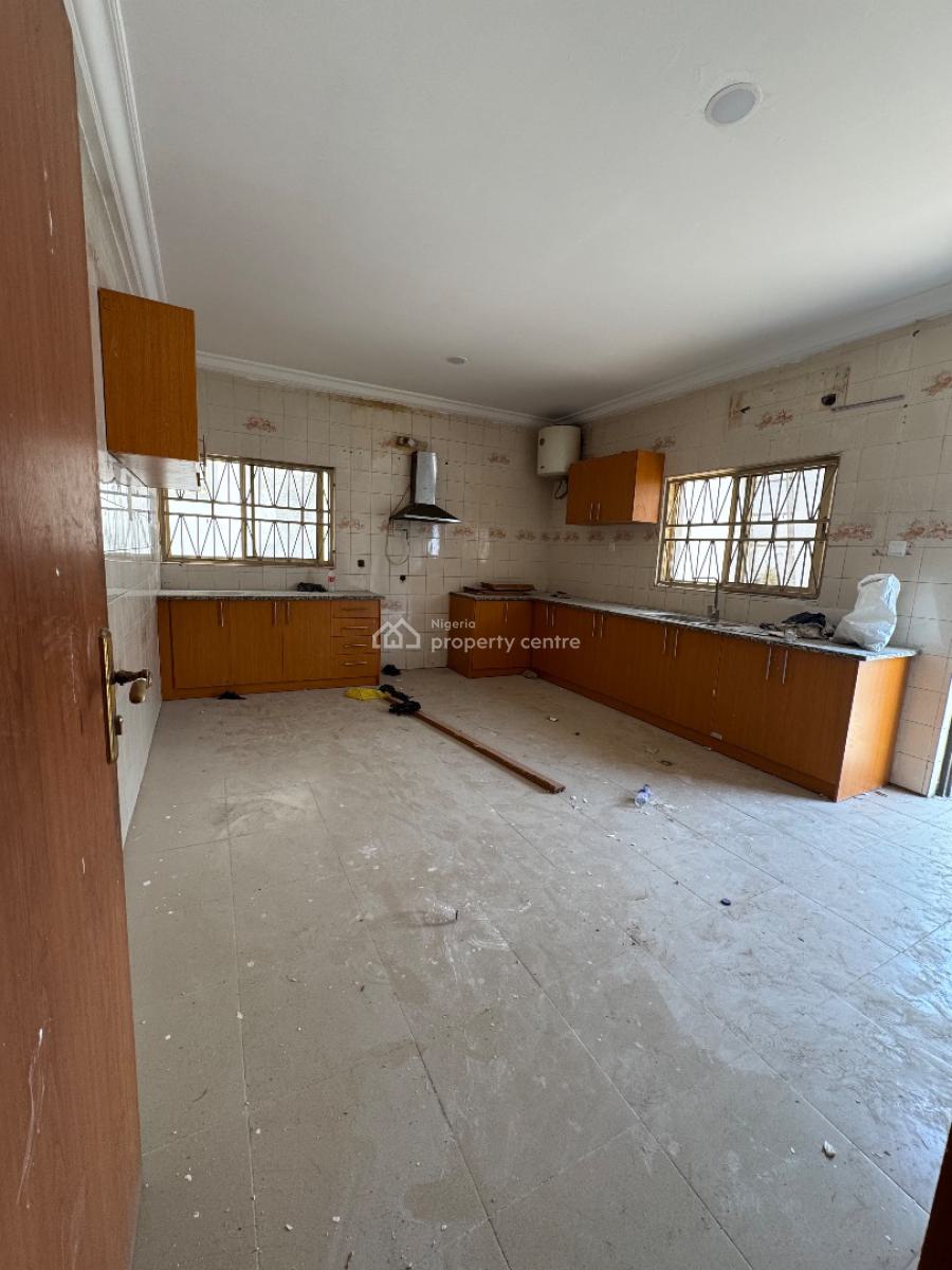 Spacious 6 Bedrooms Detached Duplex with Bq, Maitama District, Abuja, Detached Duplex for Sale