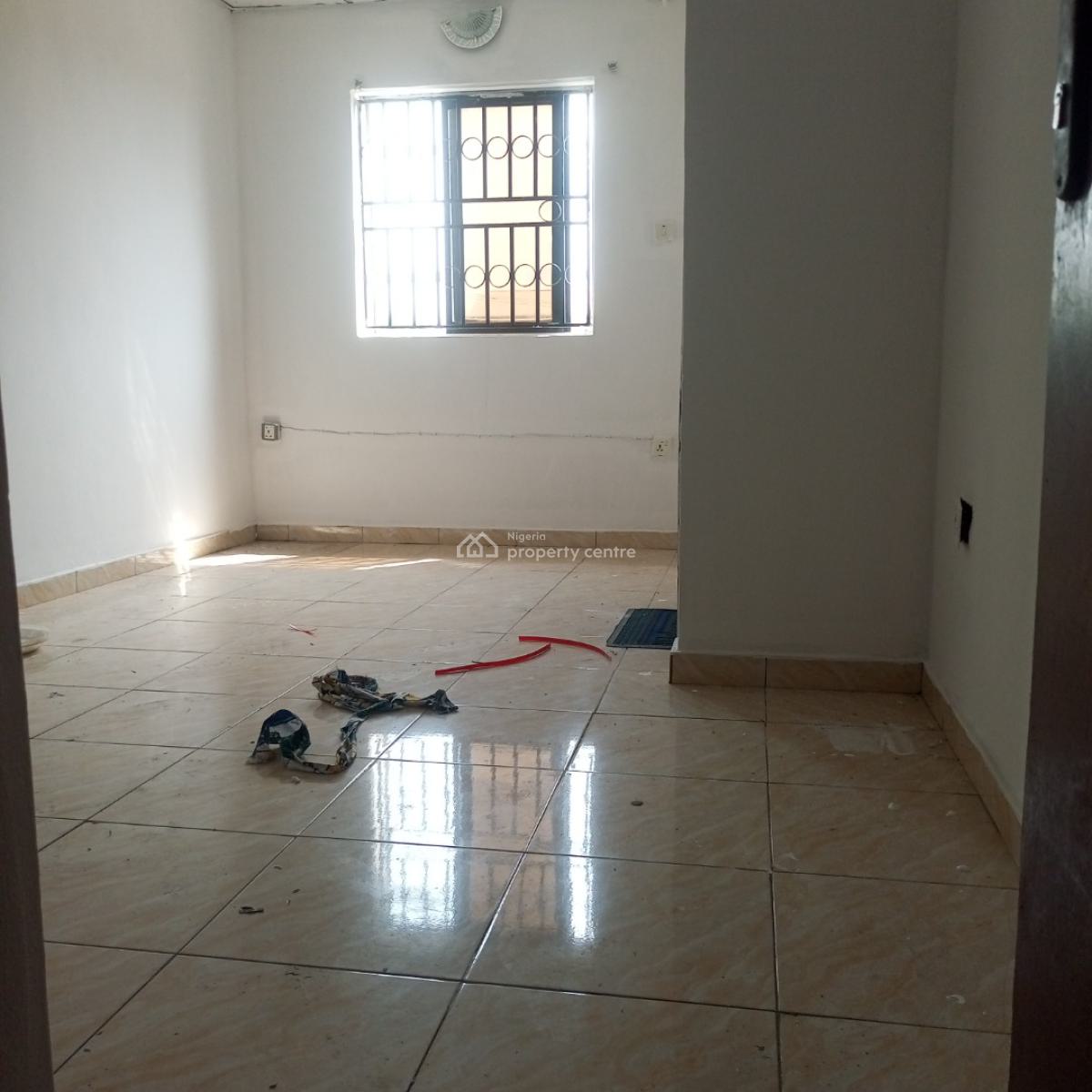Shared Apartment Self Contain, Ado Road, Badore, Ajah, Lagos, Self Contain (single Rooms) for Rent