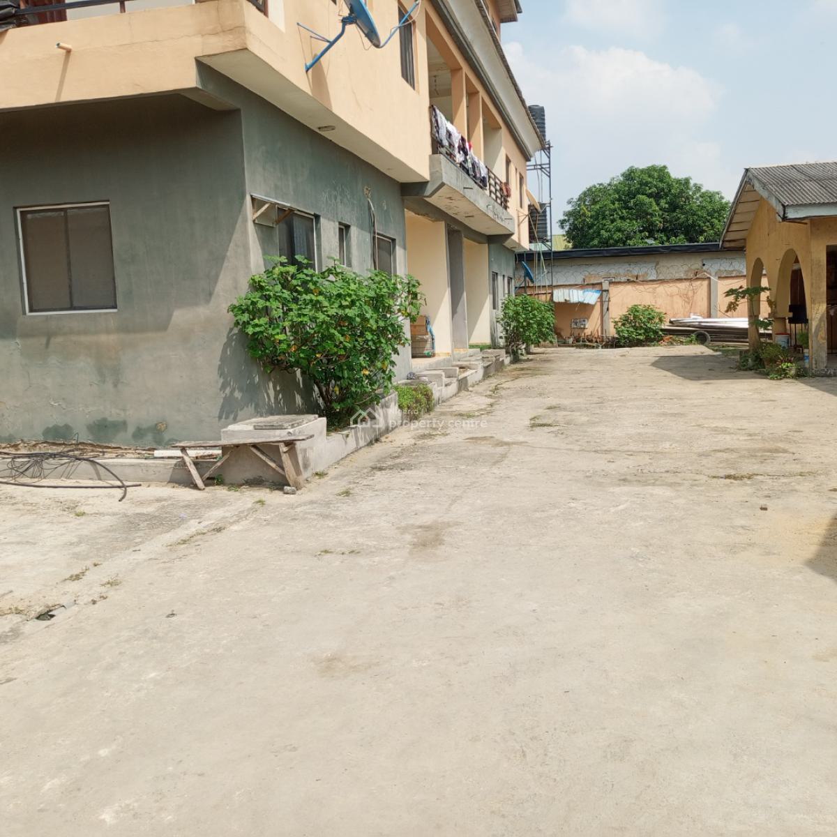 Shared Apartment Self Contain, Ado Road, Badore, Ajah, Lagos, Self Contain (single Rooms) for Rent