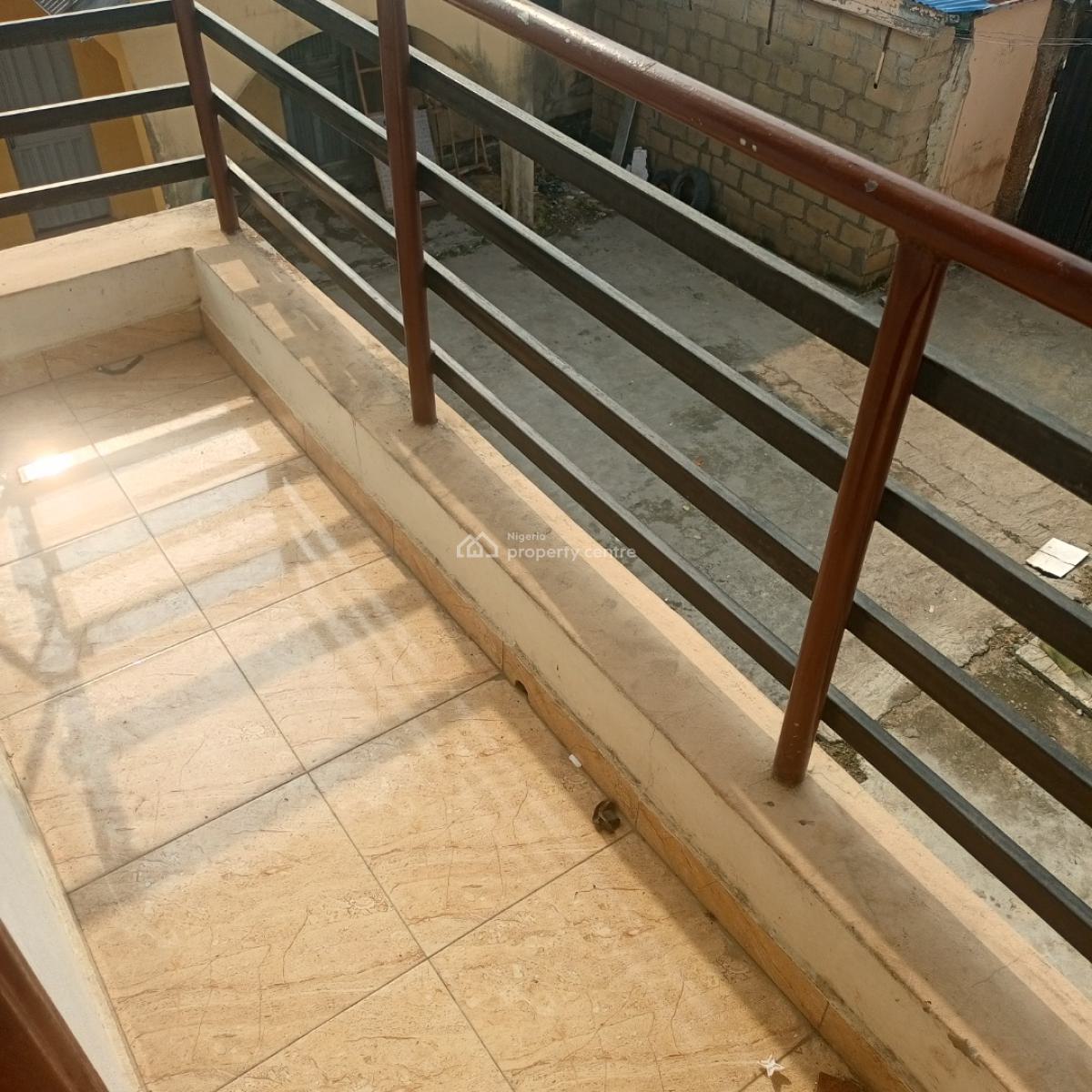 Shared Apartment Self Contain, Ado Road, Badore, Ajah, Lagos, Self Contain (single Rooms) for Rent