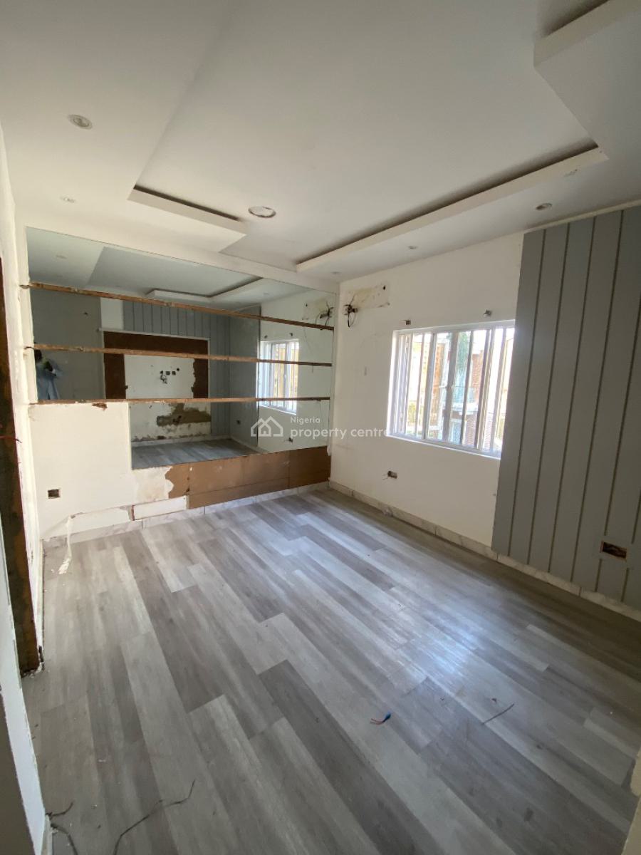 98 Square Meter First Floor Office Space, Off Admiralty Way, Lekki Phase 1, Lekki, Lagos, Office Space for Rent