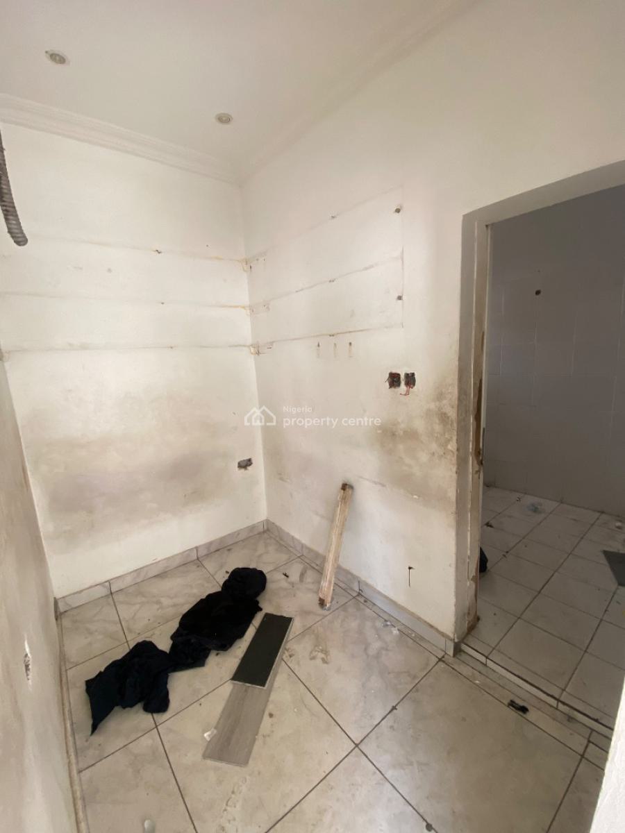 98 Square Meter First Floor Office Space, Off Admiralty Way, Lekki Phase 1, Lekki, Lagos, Office Space for Rent