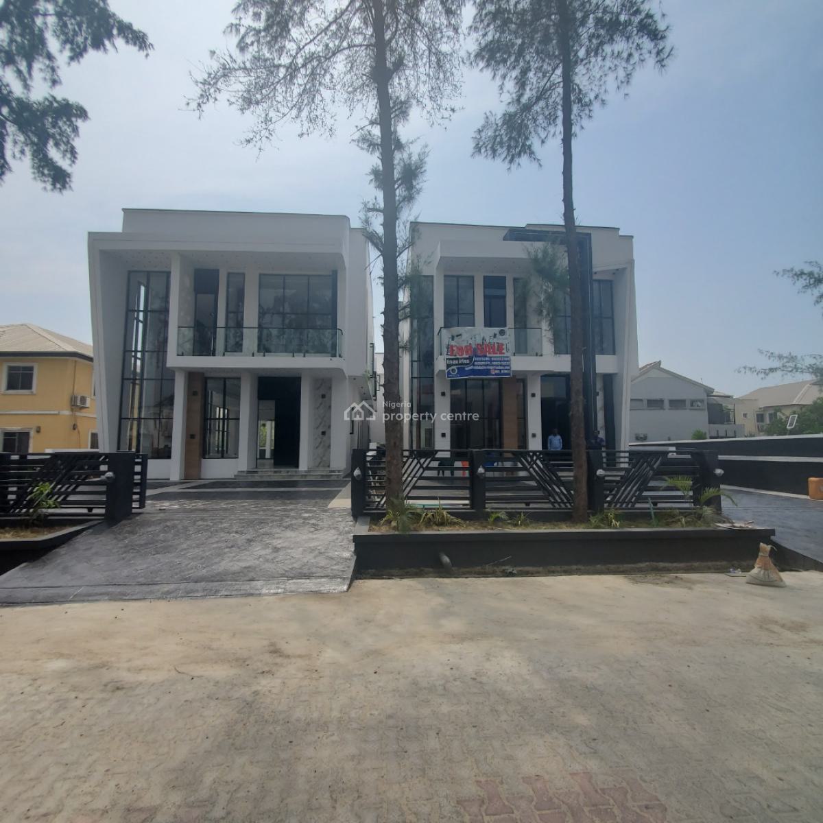 Stunning and Luxurious 5 Bedroom Duplex with a Pool and Bq, Ikota, Lekki, Lagos, House for Sale
