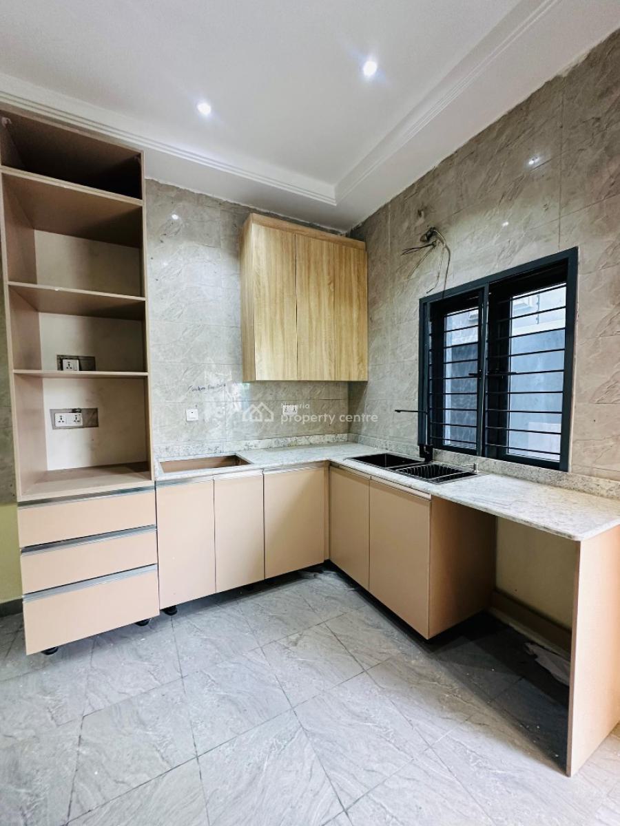 Newly Built 2 Bedroom Apartment and 4 Bedroom Penthouse with Study, Lekki Phase 1, Lekki, Lagos, Flat / Apartment for Sale