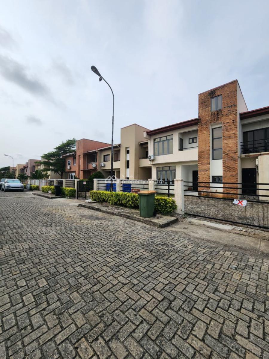 Well Finished Self Serviced of 3 Bedroom Terrace with a Room Bq, Lekki Phase 1, Lekki, Lagos, Terraced Duplex for Rent