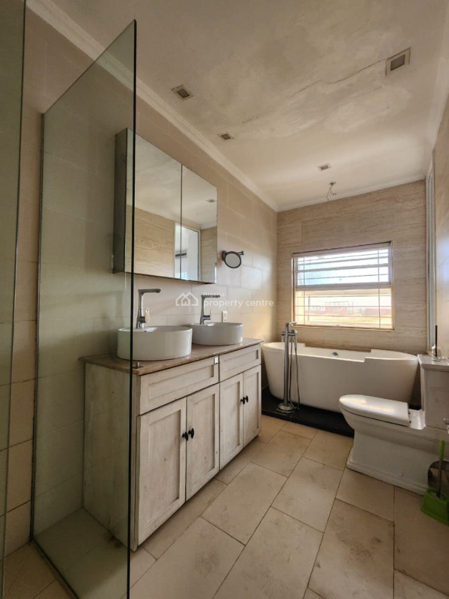 Well Finished Self Serviced of 3 Bedroom Terrace with a Room Bq, Lekki Phase 1, Lekki, Lagos, Terraced Duplex for Rent