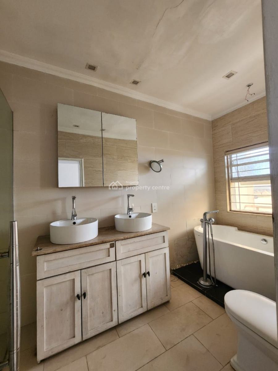 Well Finished Self Serviced of 3 Bedroom Terrace with a Room Bq, Lekki Phase 1, Lekki, Lagos, Terraced Duplex for Rent