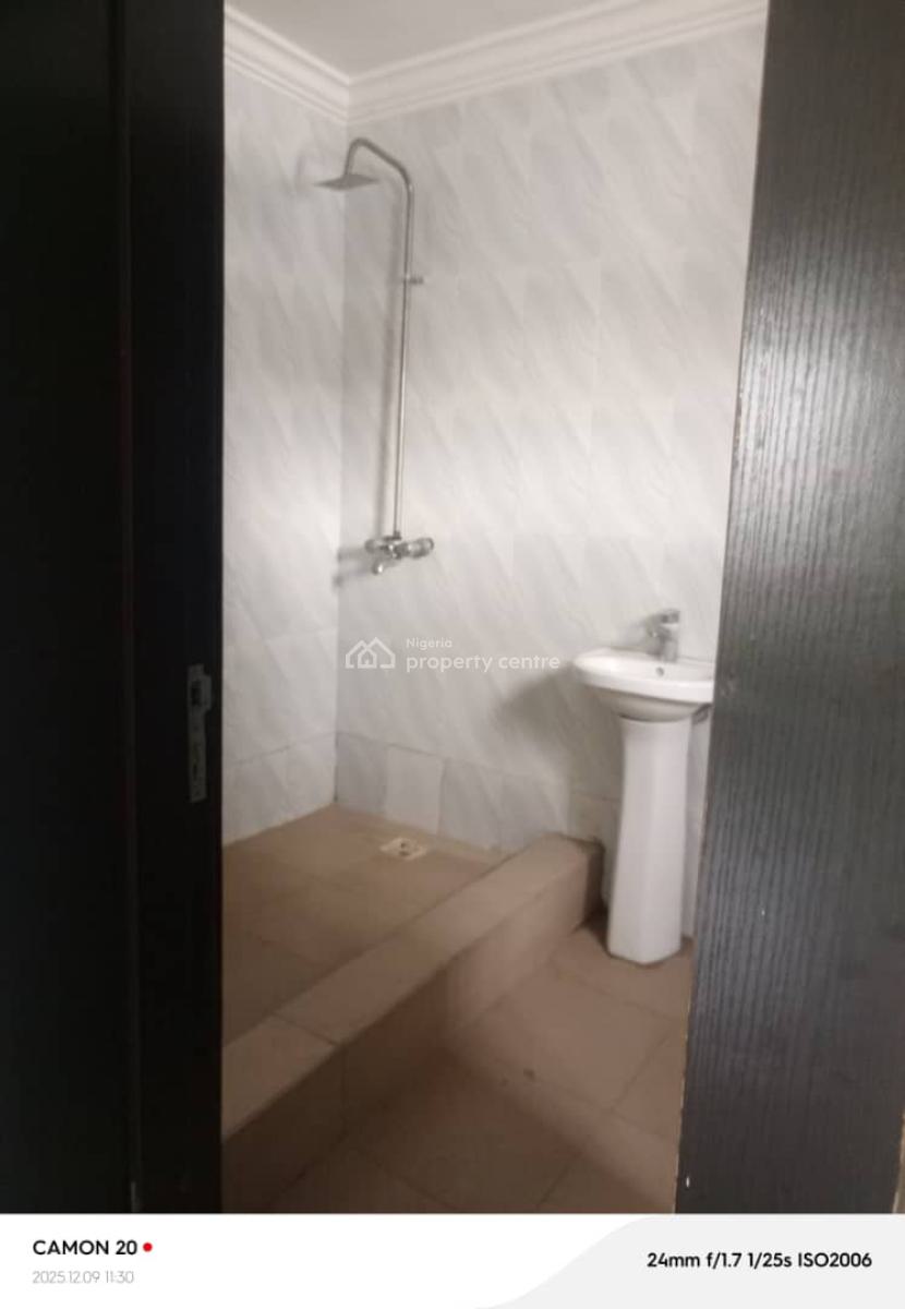 Newly Renovated 3 Bedroom Apartment, Addo, Ajah, Lagos, Flat / Apartment for Rent