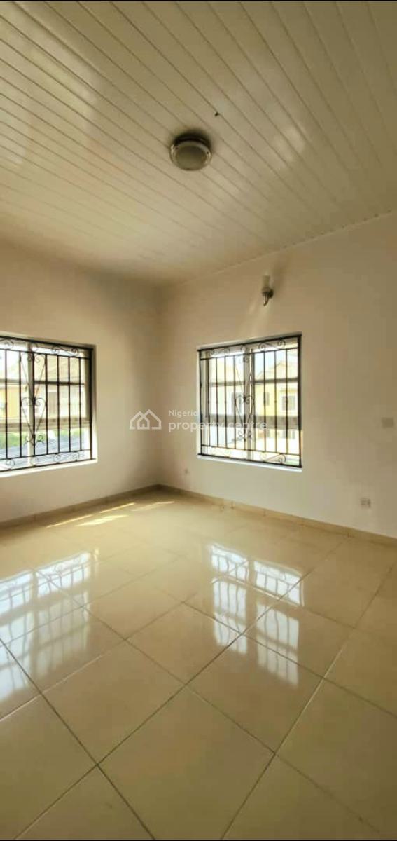 Newly Renovated 4-bedroom Detached House, Chevron, Lekki, Lagos, Detached Duplex for Rent
