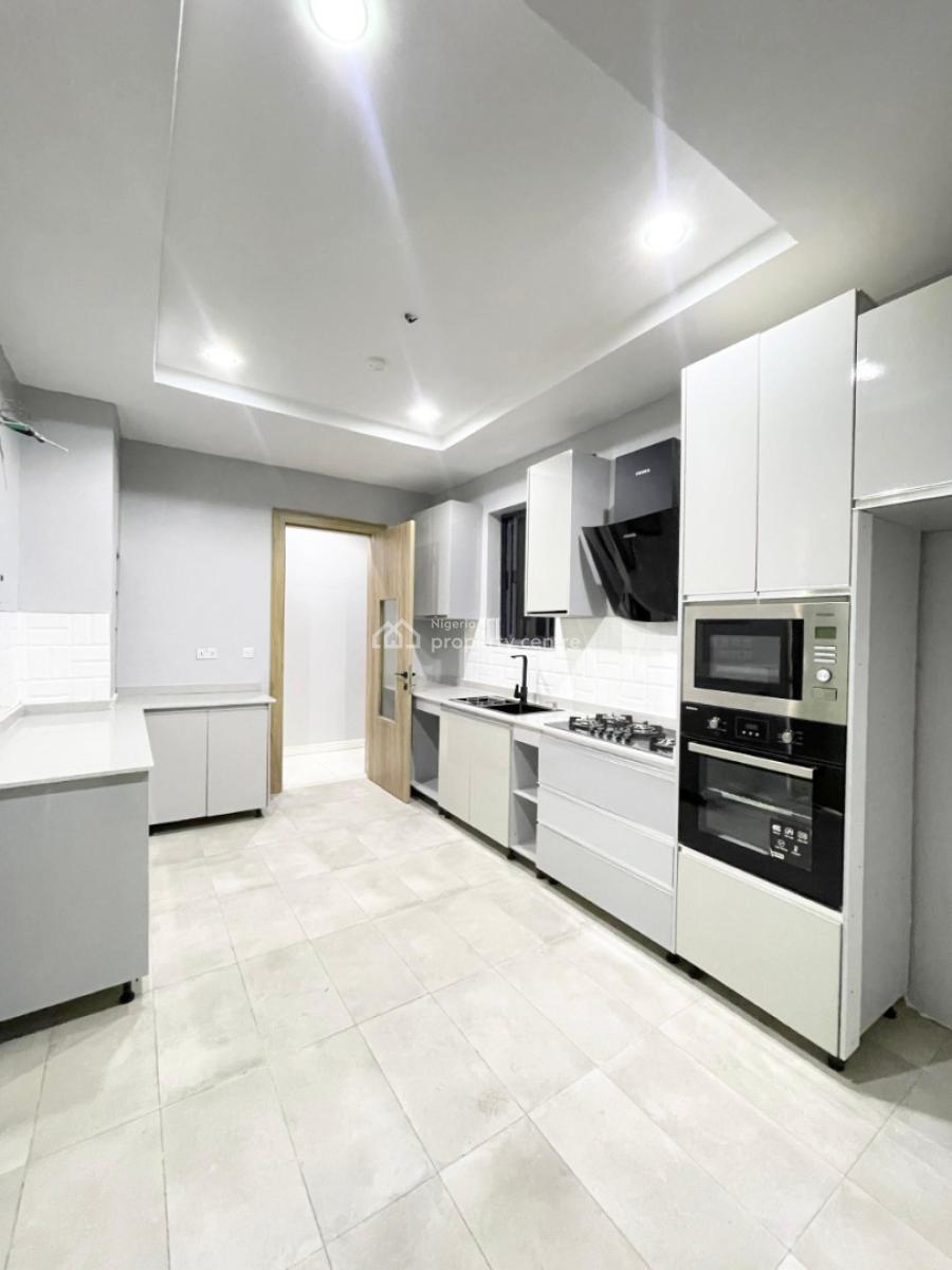 Brand New 3-bedroom Apartment, Lekki Phase 1, Lekki, Lagos, Flat / Apartment for Sale