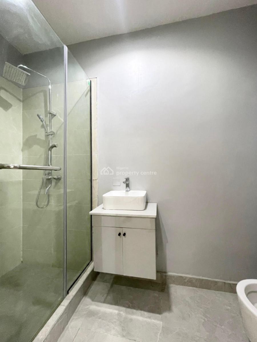 Brand New 3-bedroom Apartment, Lekki Phase 1, Lekki, Lagos, Flat / Apartment for Sale