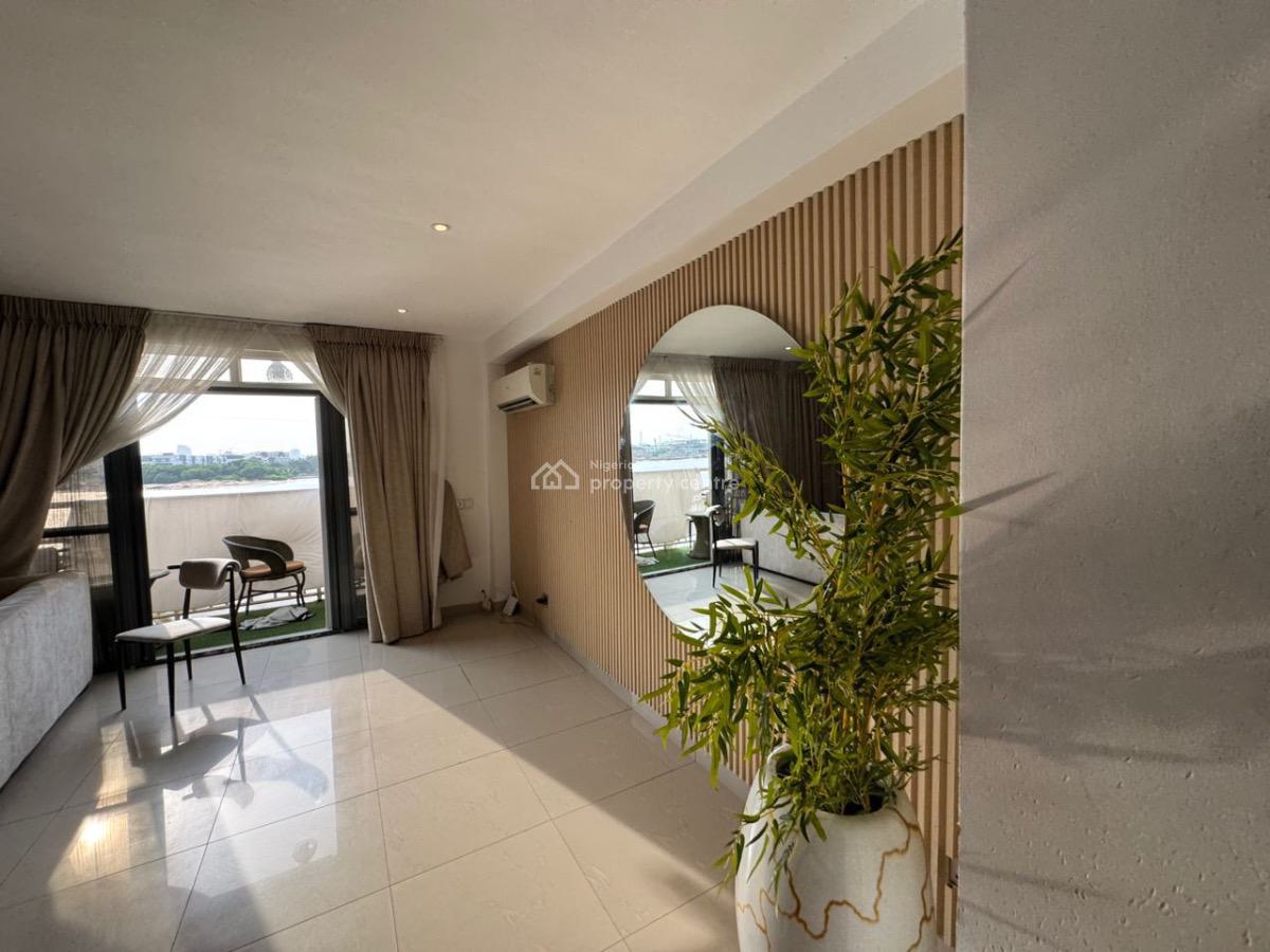 Luxury 3 Bedroom Waterfront Apartment, Off Admiralty Way, Lekki Phase 1, Lekki, Lagos, Flat / Apartment for Sale