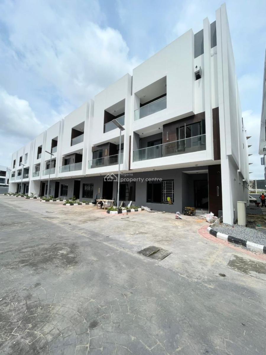 Luxurious 4 Bedroom Terraced Duplex + Bq with Excellent Facilities, Lekki Phase 1, Lekki, Lagos, Terraced Duplex for Sale