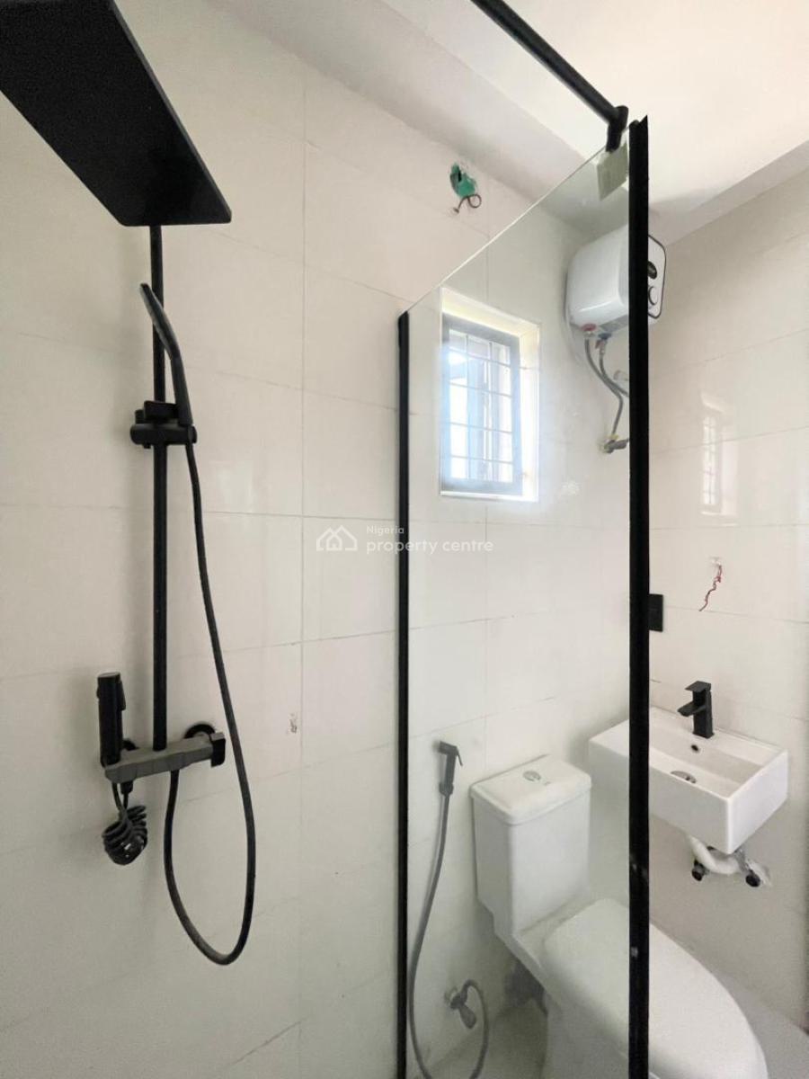 Luxurious 4 Bedroom Terraced Duplex + Bq with Excellent Facilities, Lekki Phase 1, Lekki, Lagos, Terraced Duplex for Sale