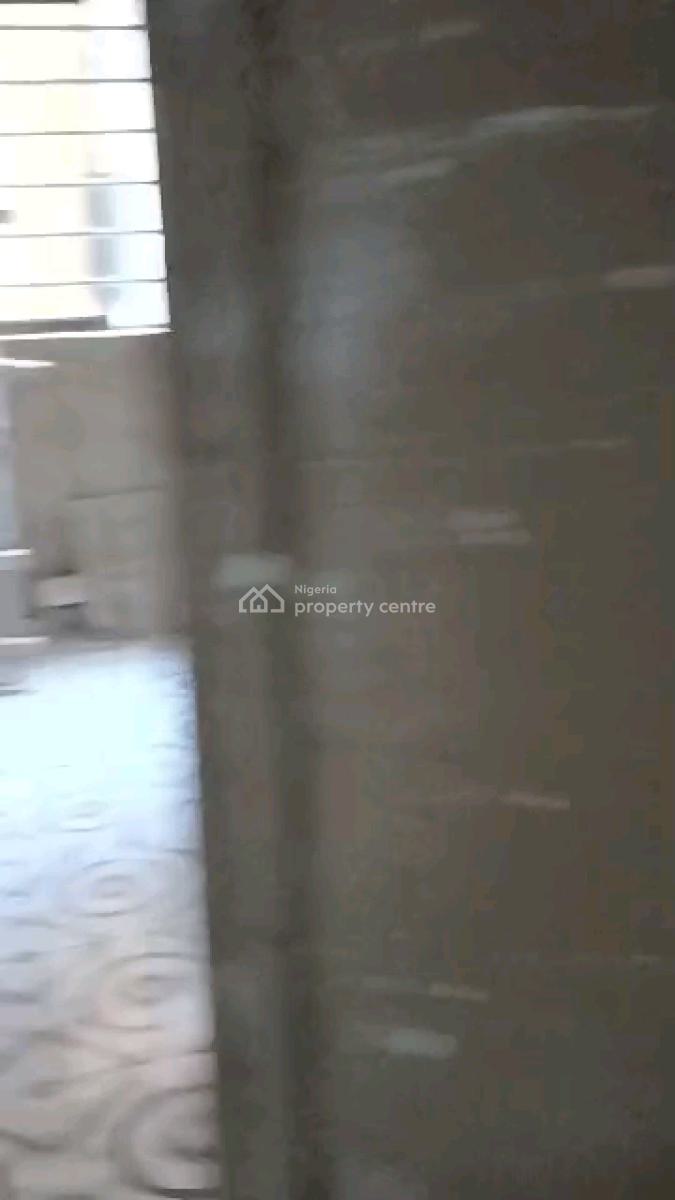 Newly Built and  Spacious Mini Flat, Onike, Iwaya, Yaba, Lagos, Mini Flat (room and Parlour) for Rent