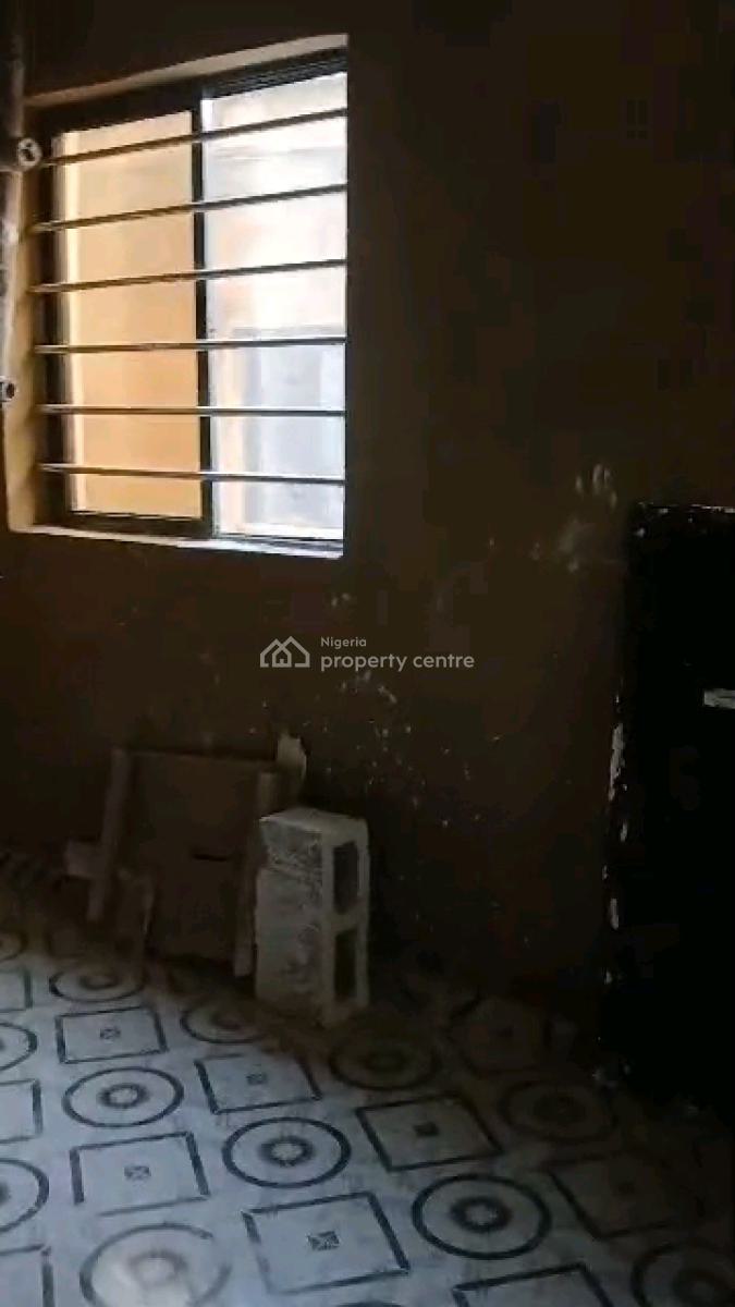 Newly Built and  Spacious Mini Flat, Onike, Iwaya, Yaba, Lagos, Mini Flat (room and Parlour) for Rent
