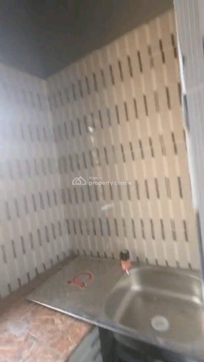 Portable Room Self Contain, Abule Ijesha, Yaba, Lagos, Self Contain (single Rooms) for Rent