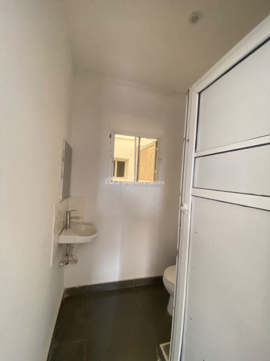 5 Bedroom Terrace Duplex with Bq, Ikota, Lekki, Lagos, Terraced Duplex for Sale