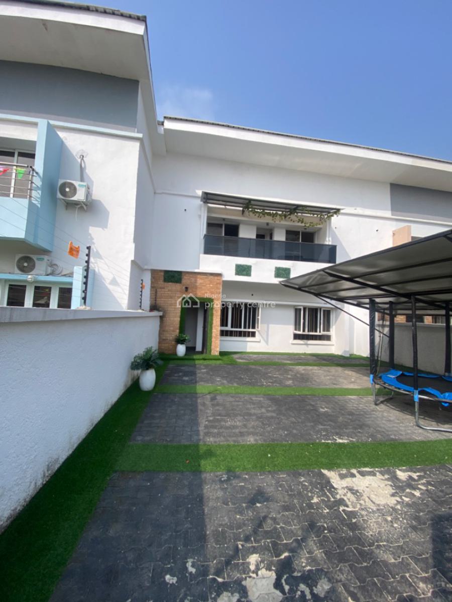 5 Bedroom Terrace Duplex with Bq, Ikota, Lekki, Lagos, Terraced Duplex for Sale