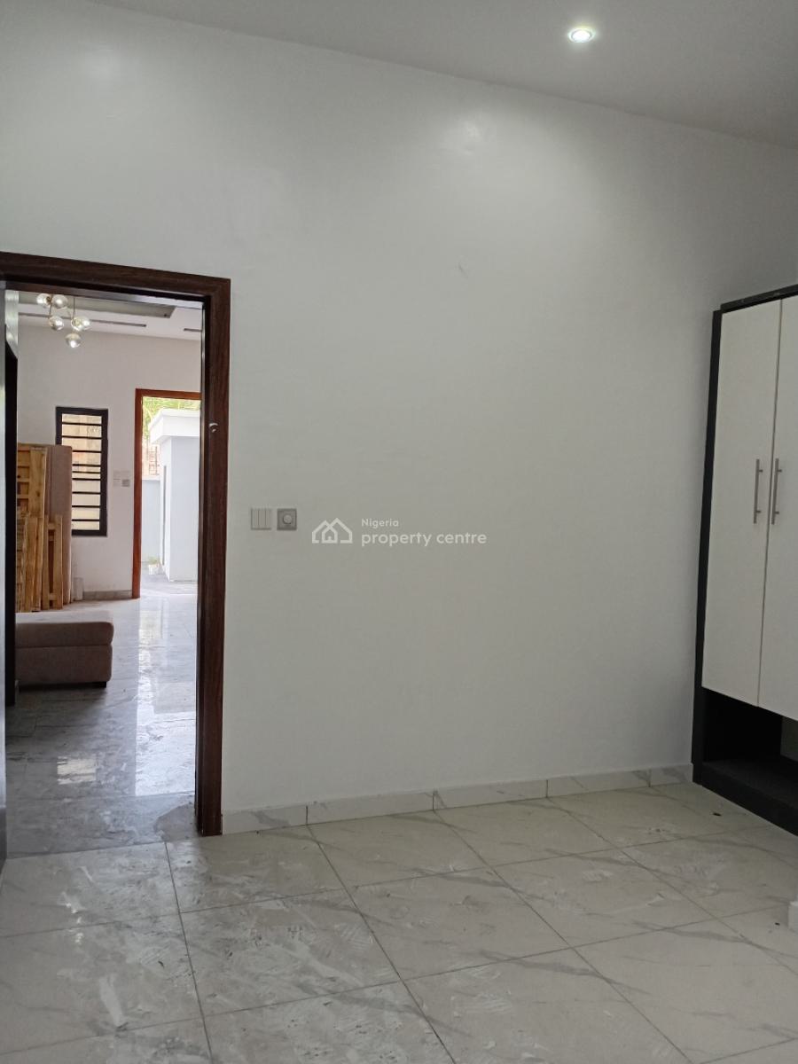 Freshly Made 4-bedroom Semi-detached Duplex, Orchid Road, Lekki, Lagos, Semi-detached Duplex for Rent