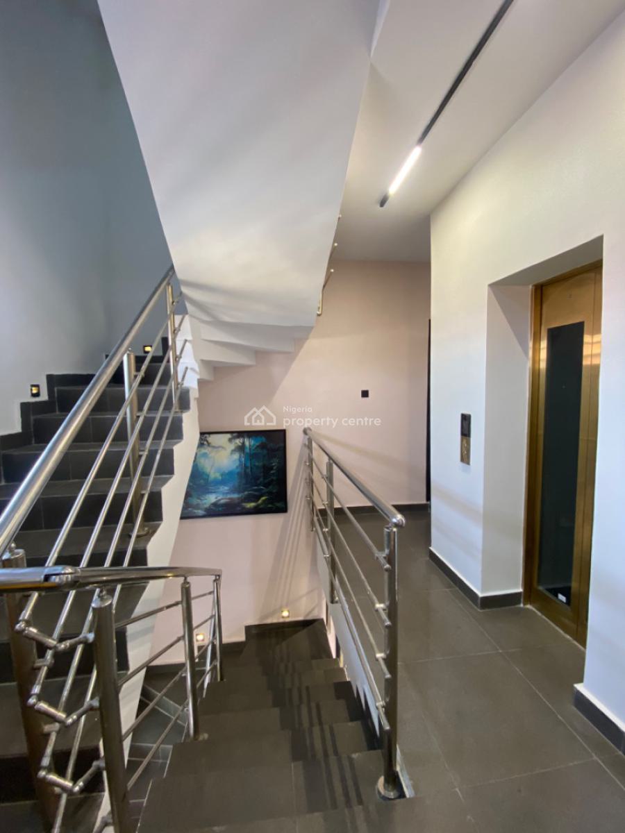 2 Bedroom Flat with Elevator, Lekki Phase 1, Lekki, Lagos, Flat / Apartment for Sale