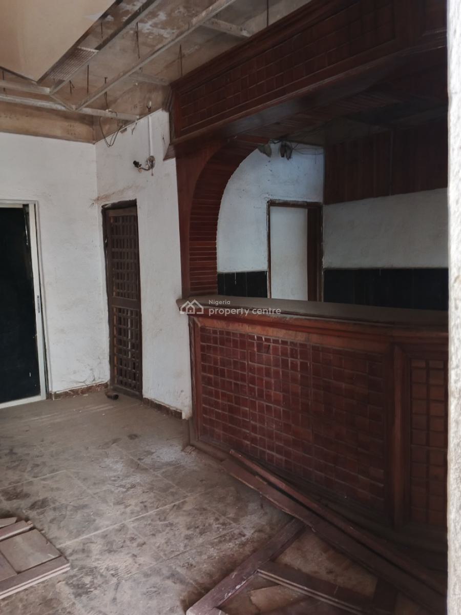 18 Bedroom Flat + Bq, Wuse 2, Abuja, Flat / Apartment for Rent