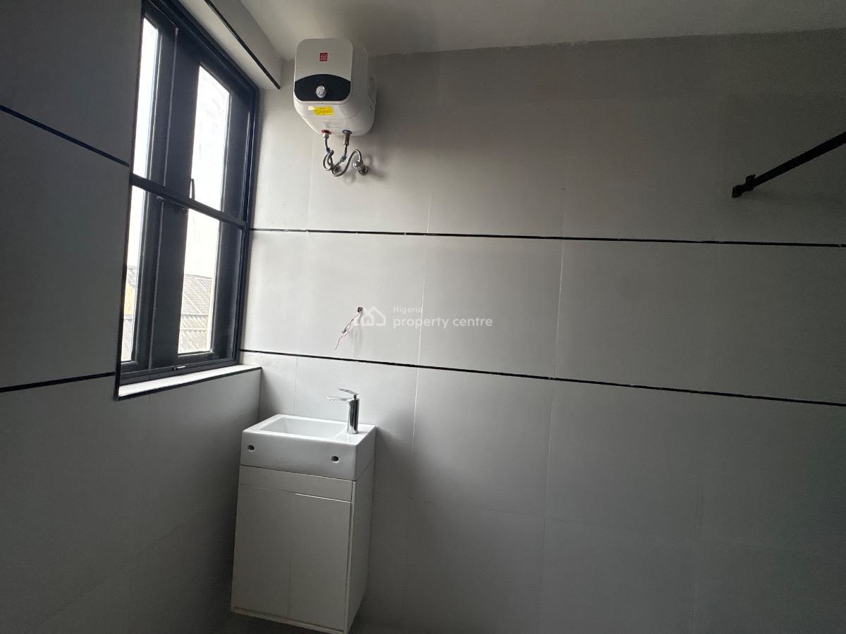 Newly Built 3 Bedroom Apartment, Ikate, Lekki, Lagos, Flat / Apartment for Rent