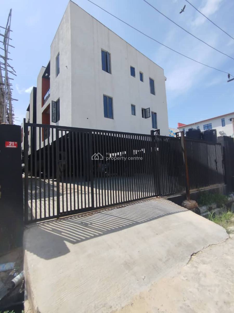 Newly Built 2 Bedrooms Apartment on 2nd Floor, Freedom Way, Lekki Phase 1, Lekki, Lagos, Flat / Apartment for Sale